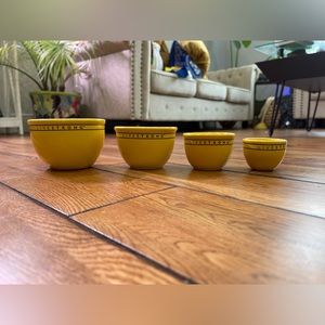 Chantal Measuring Cups Nesting Bowls Chantal Live Strong Yellow Set 4 2006